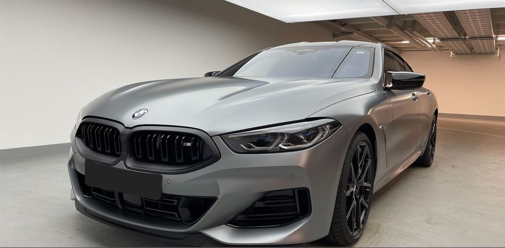 BMW M850i xDRIVE GRAN COUPÉ | sportovní a luxusní předváděcí auto skladem | benzínový motoro | 530 koní | ihned k předání | AUTOiBUY.com